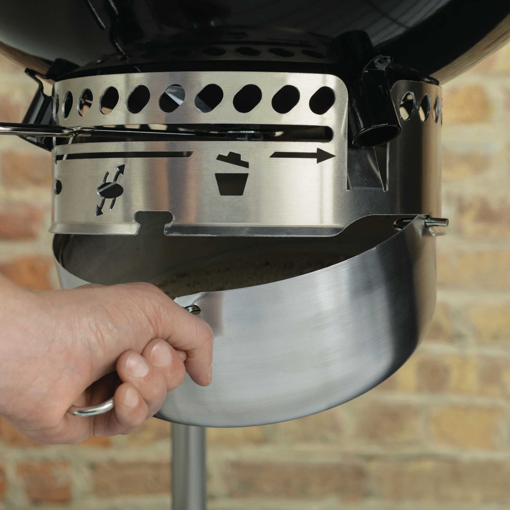 Weber Performer Kettle with GBS Grill gallery detail image