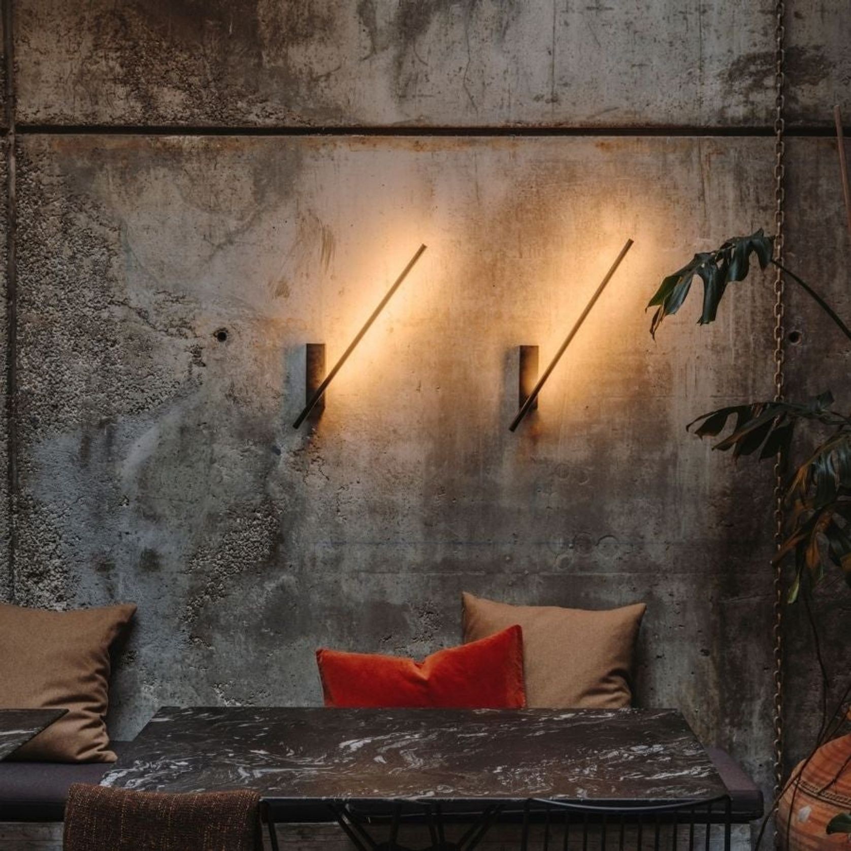 Taka LED Wall Light in Matte Black gallery detail image