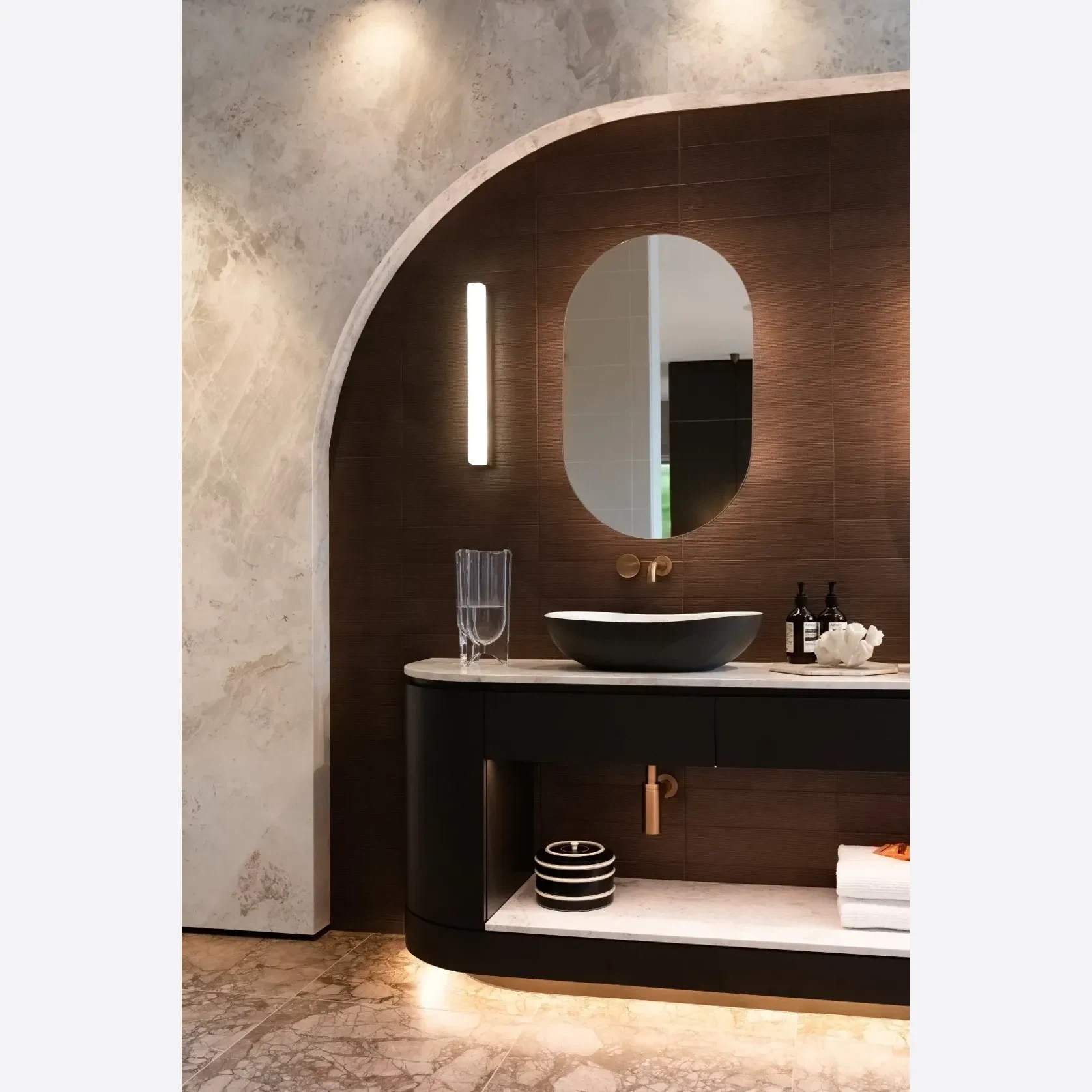 Lorde White Marble Benchtop gallery detail image