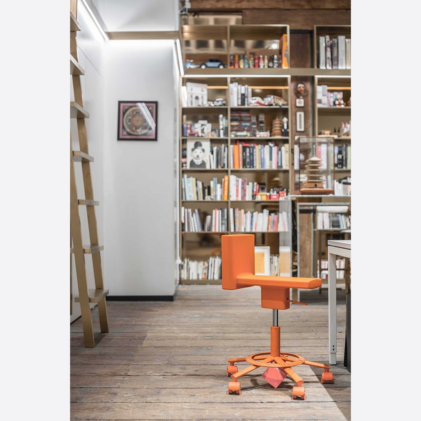 360° Chair gallery detail image