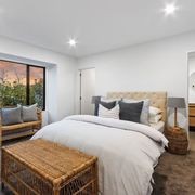 LED Back Light Polished Edge Round Mirror gallery detail image