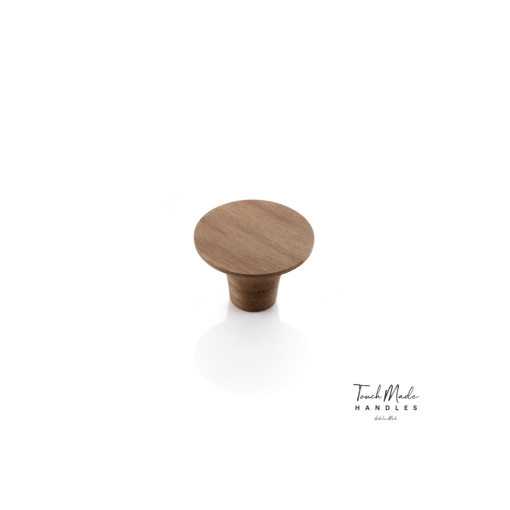 Leo Timber Knob gallery detail image