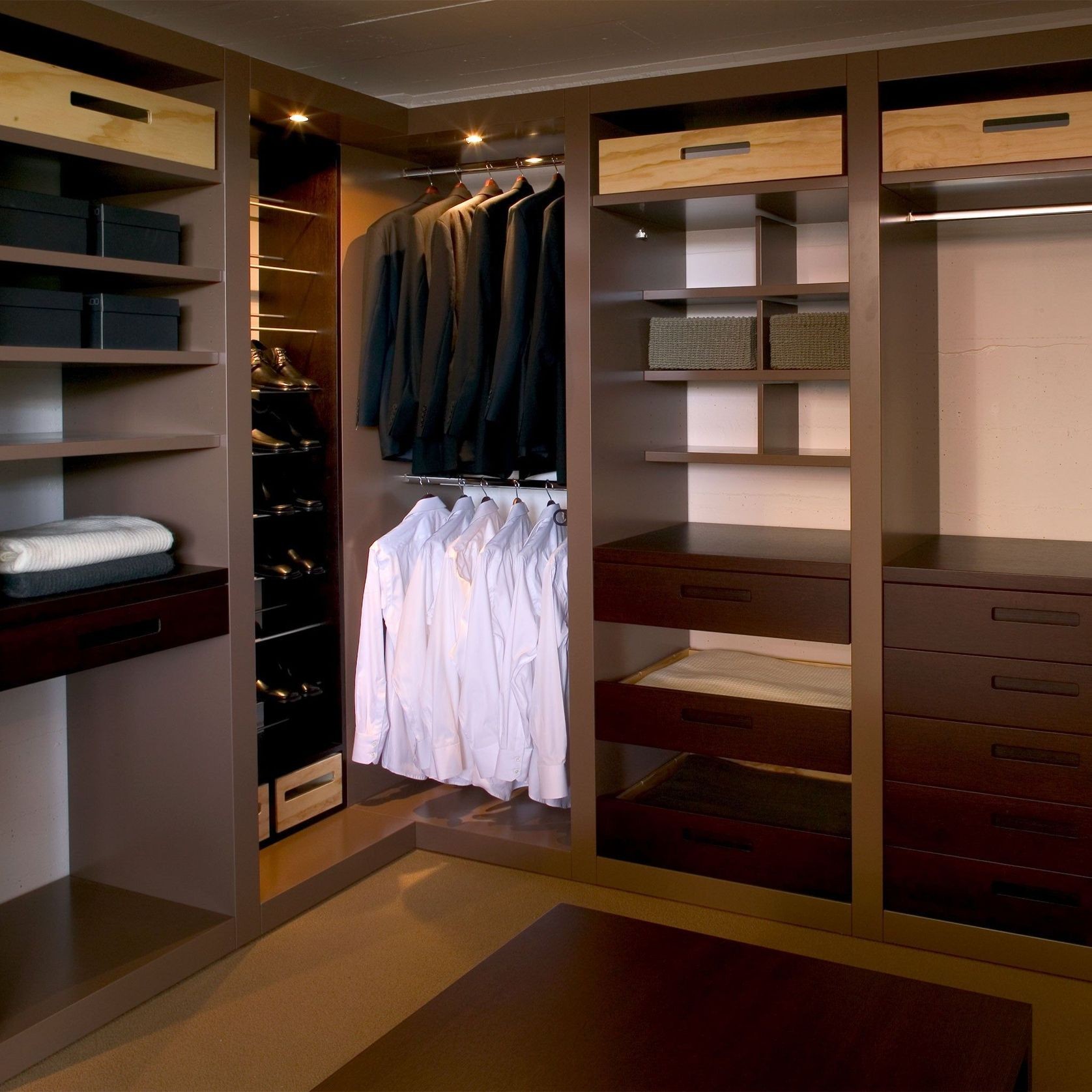 Interva - Wardrobe by Apartmento gallery detail image