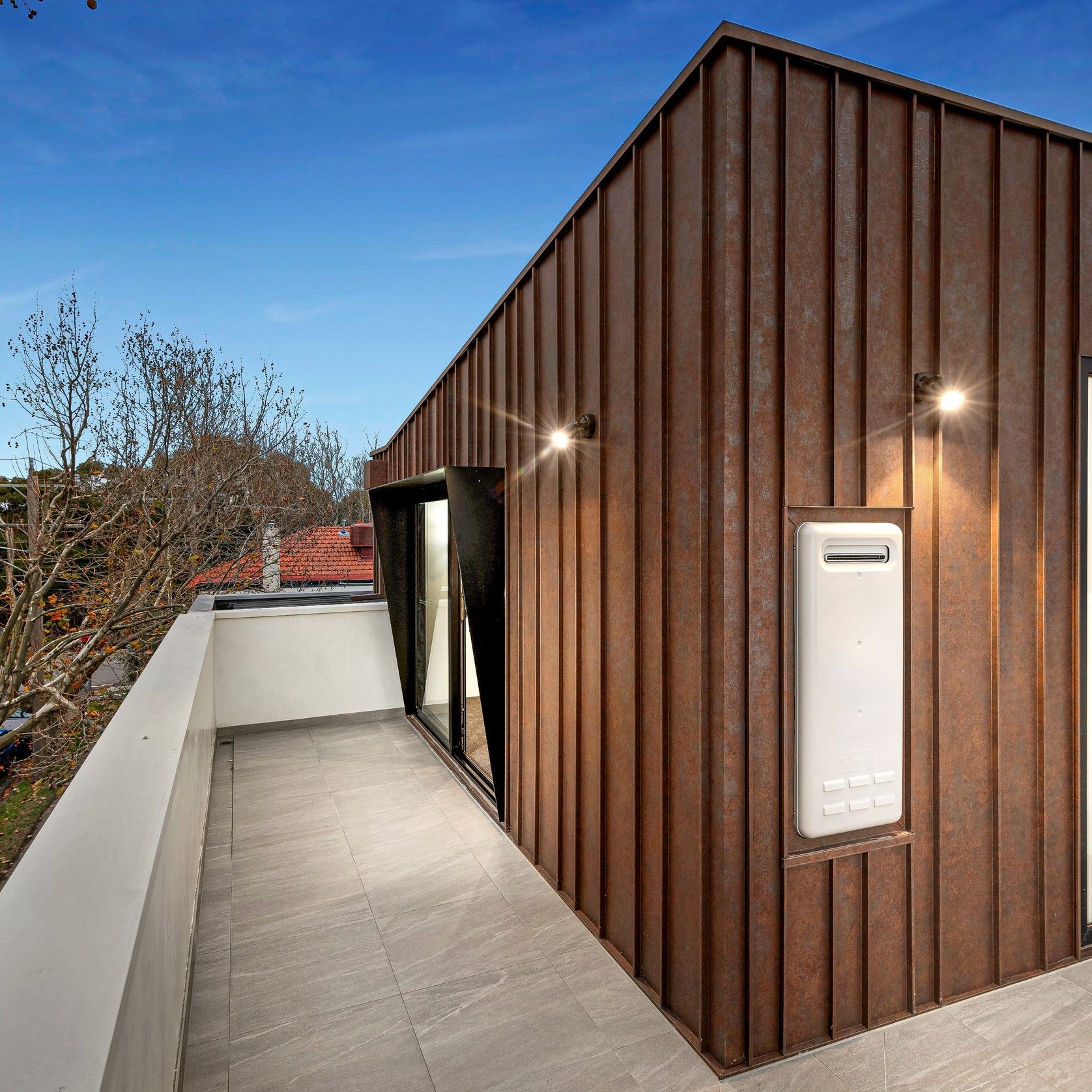 UniCote® LUX gallery detail image