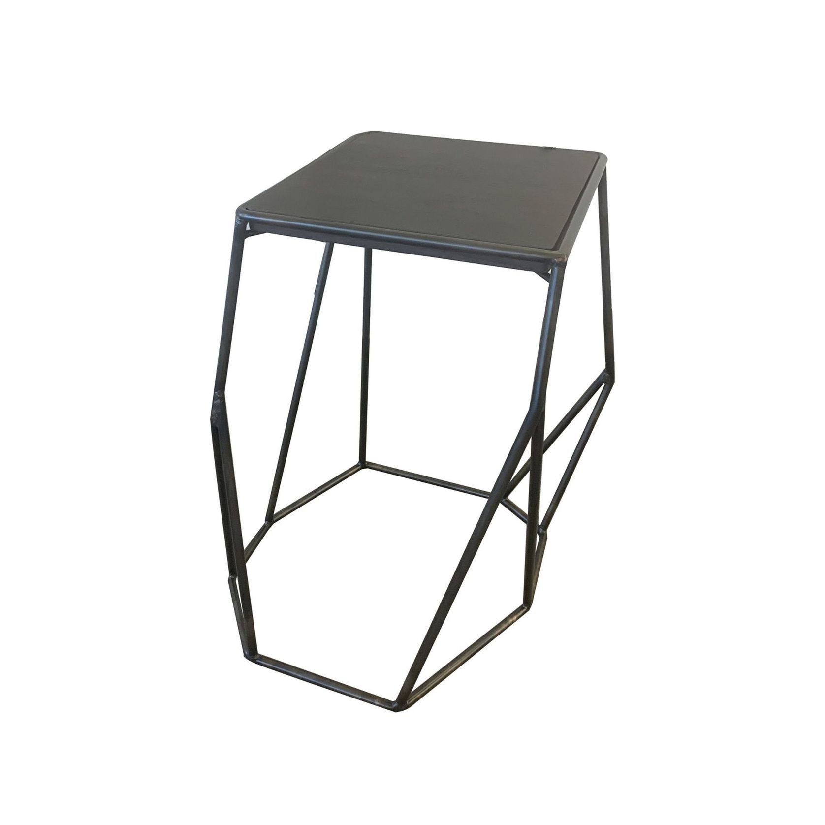 W Table gallery detail image