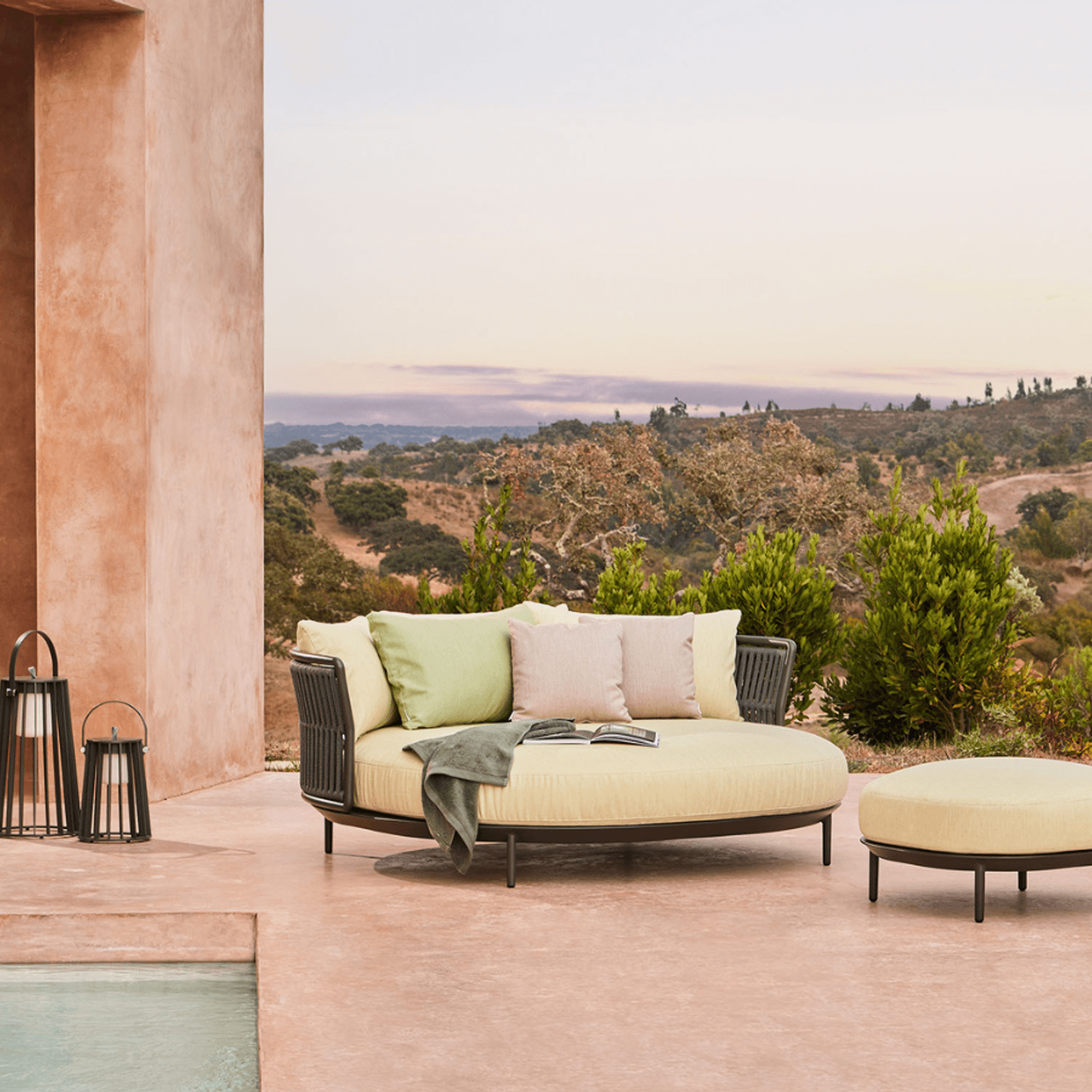 Amba Daybed - Woven gallery detail image