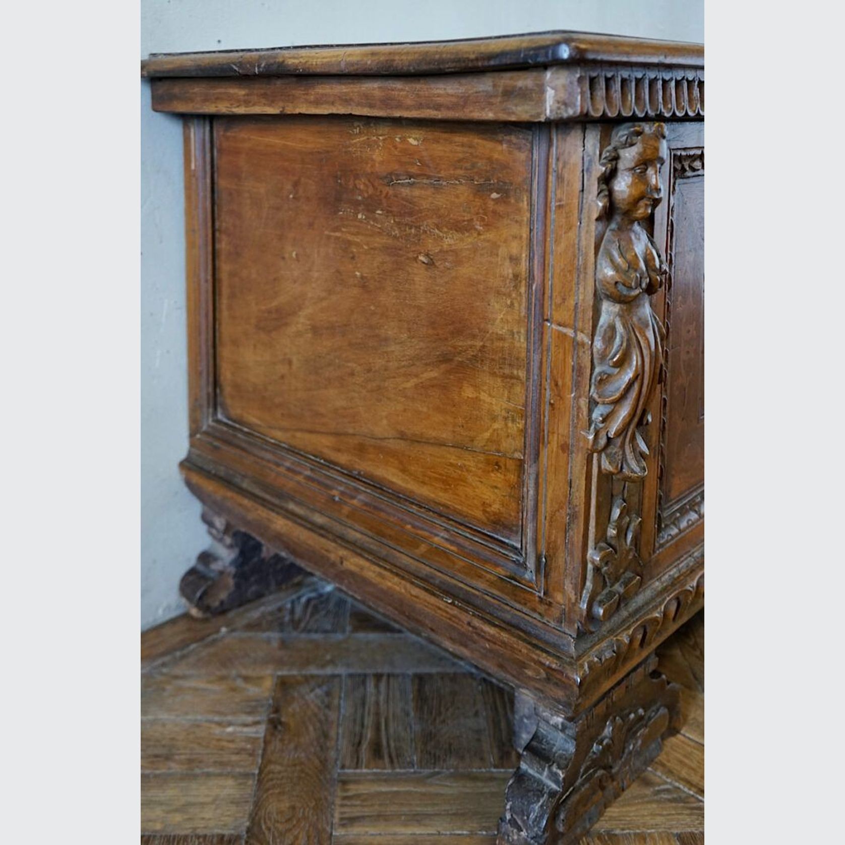 Italian 17th Century Blond Walnut Cassone Chest gallery detail image