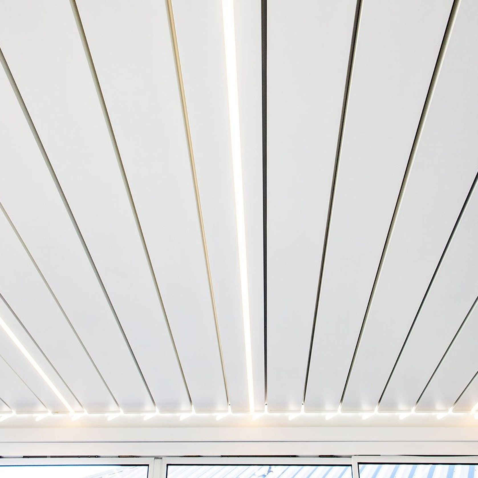 Tasman Motorised Freestanding Louvre Roof / Pergola gallery detail image