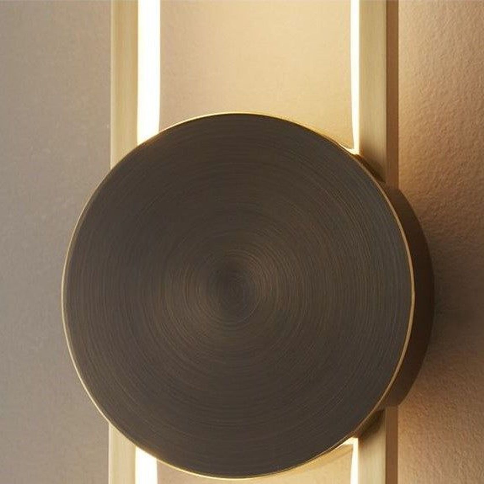 Cinta Wall Light gallery detail image