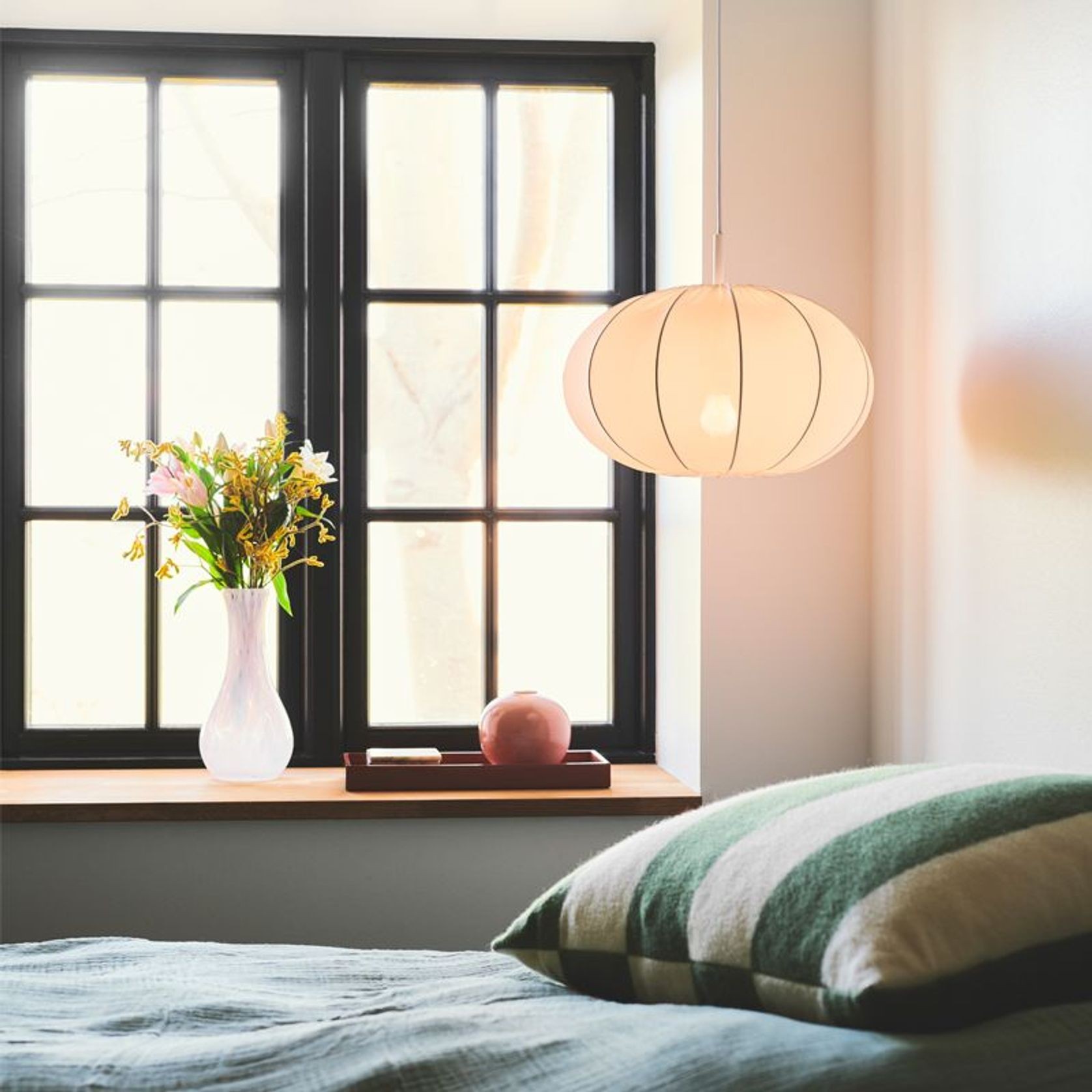 Aeron 40 Pendant gallery detail image