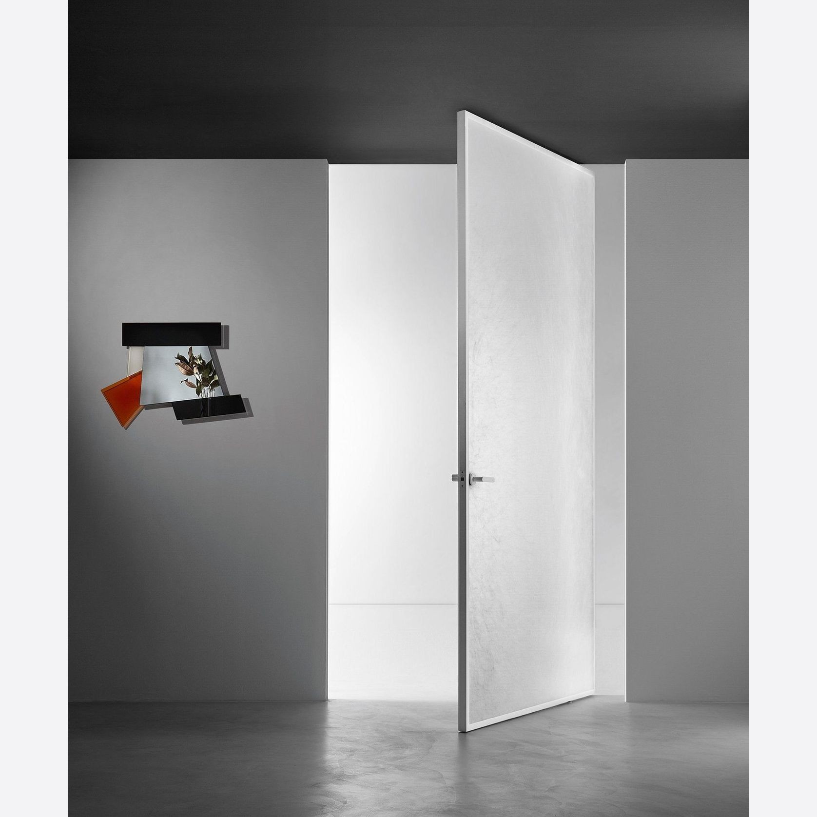 Aladin Pivot Plain Door gallery detail image