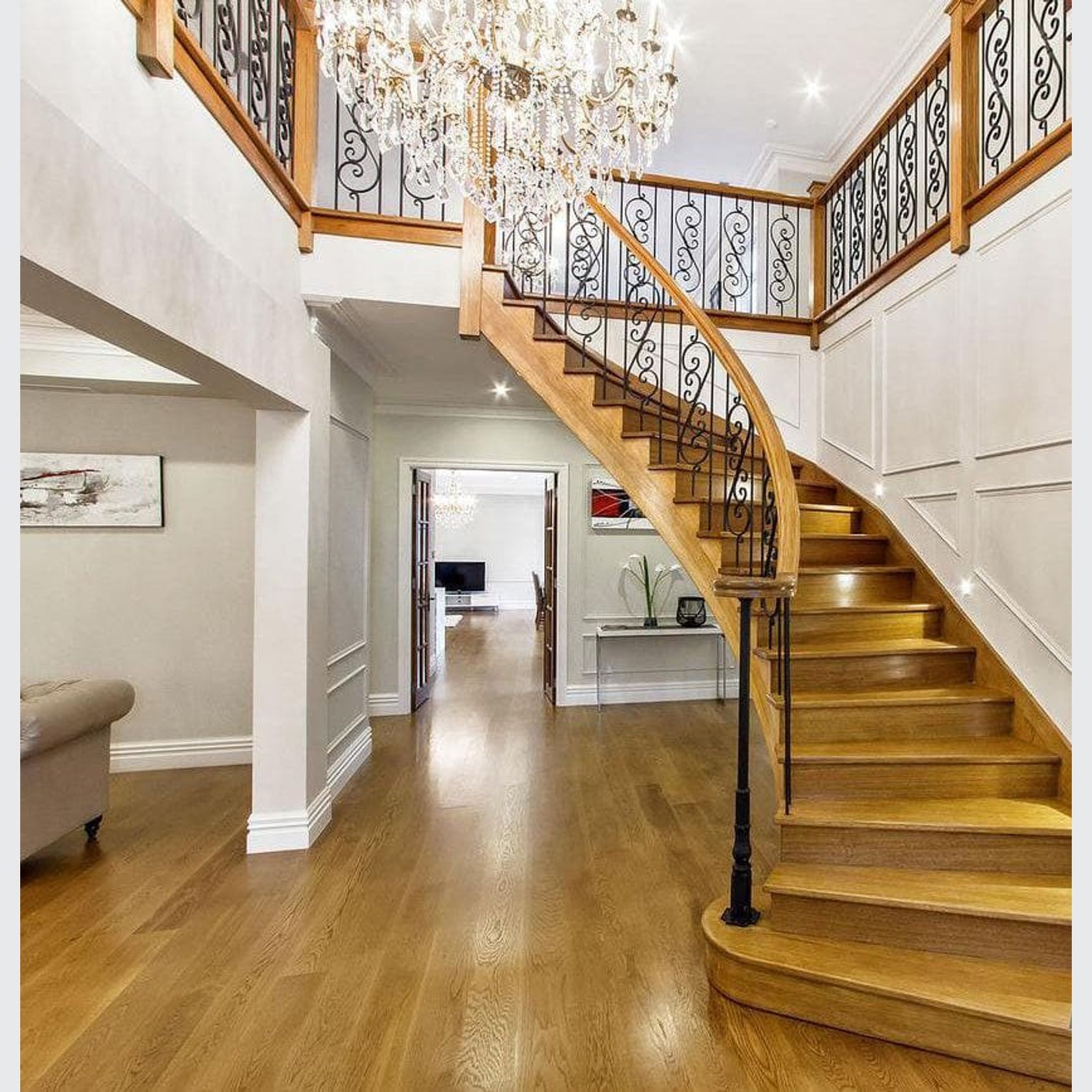 Americana 25 Light Crystal Chandelier - Brass Finish gallery detail image