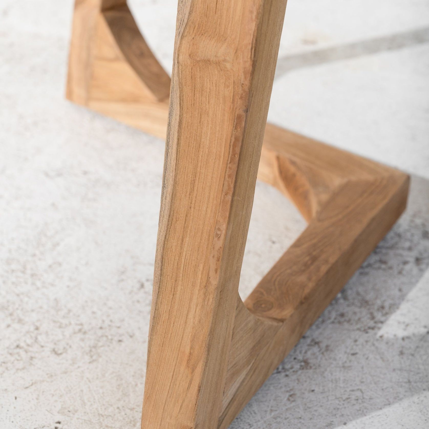 Arlin Round Coffee Table gallery detail image