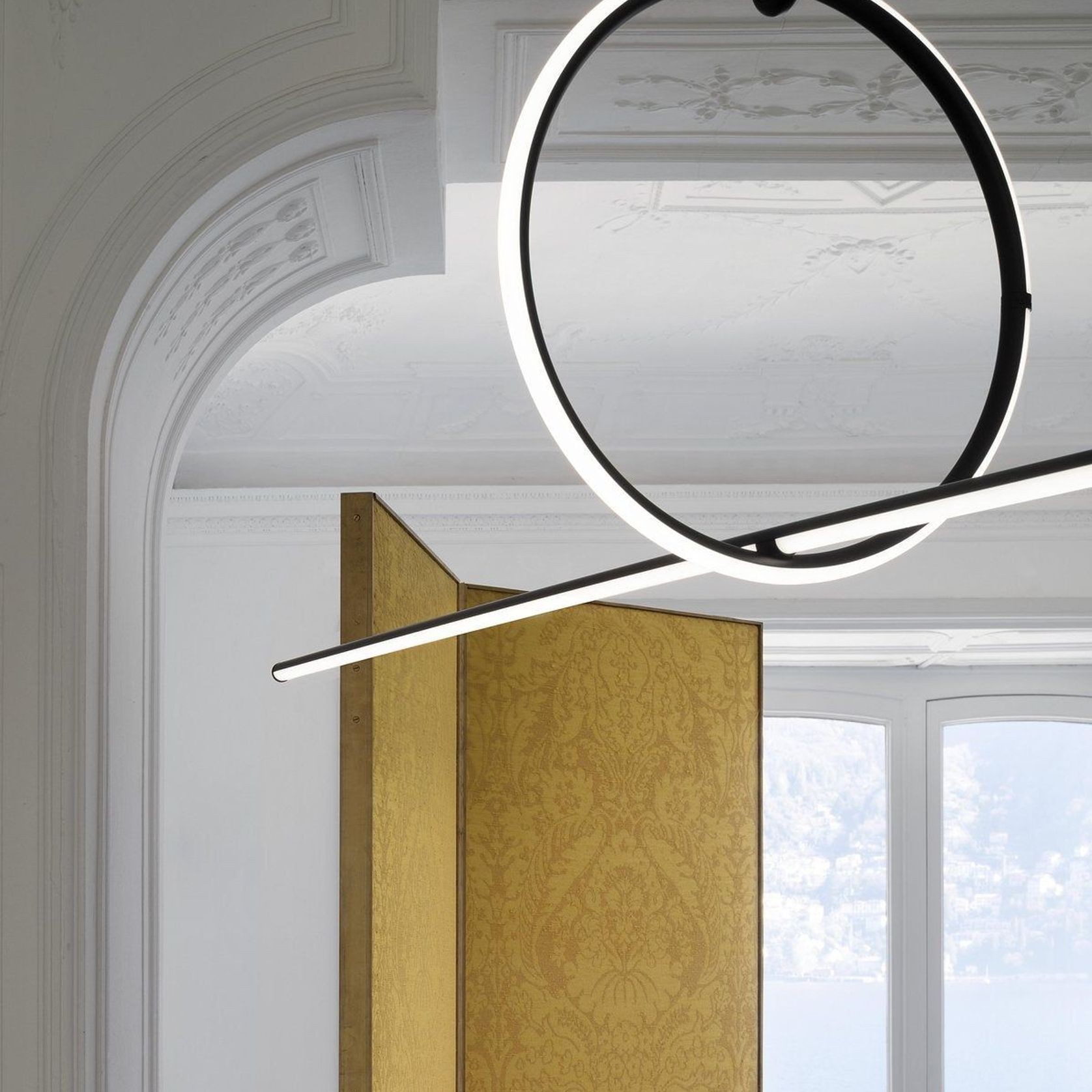 Arrangements Round Medium gallery detail image