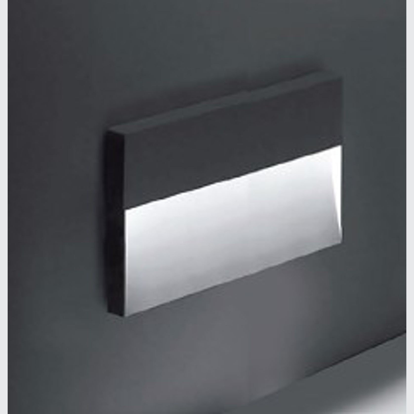 Auckland Wall Light gallery detail image