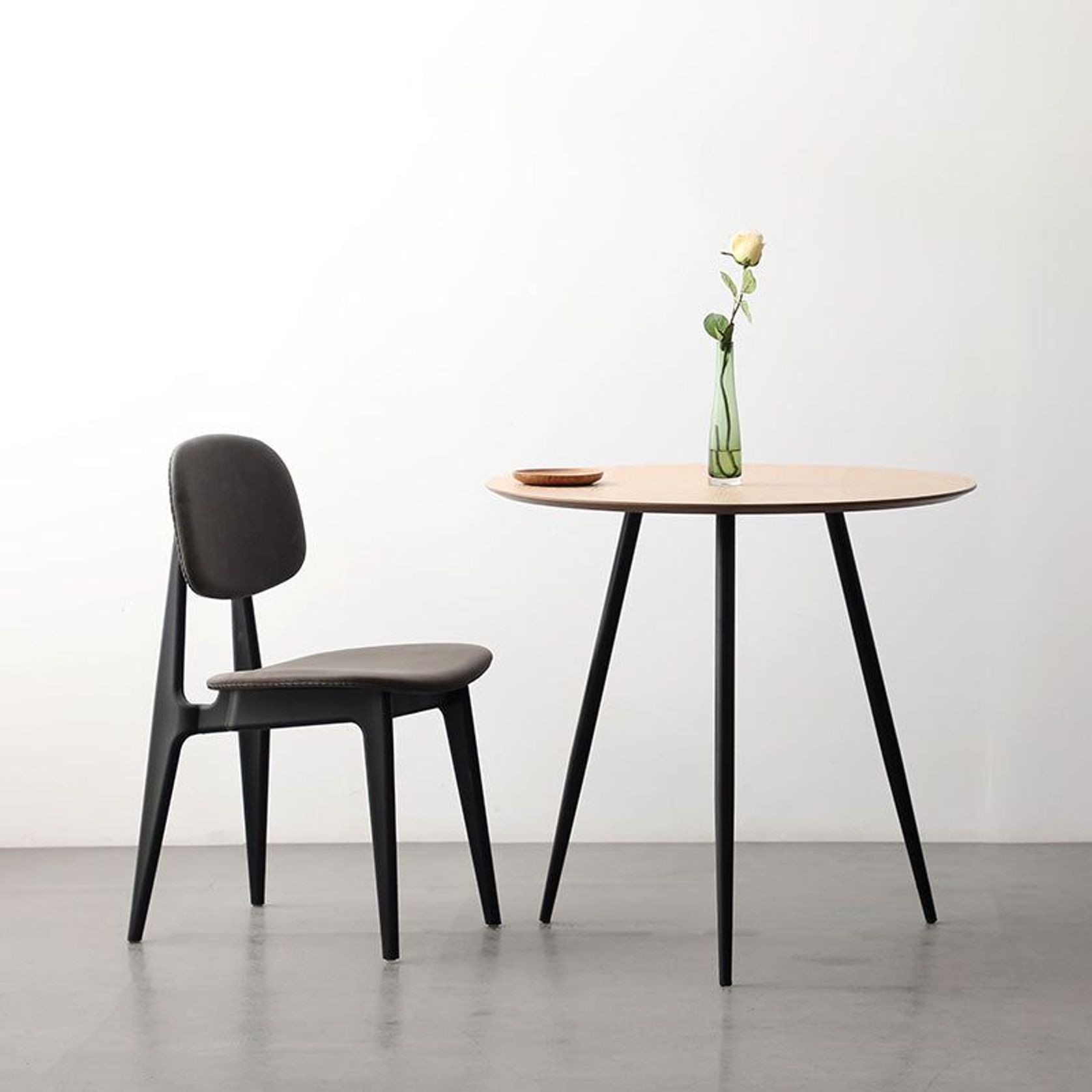GINNY Round Dining Table 80cm - Natural & Black gallery detail image
