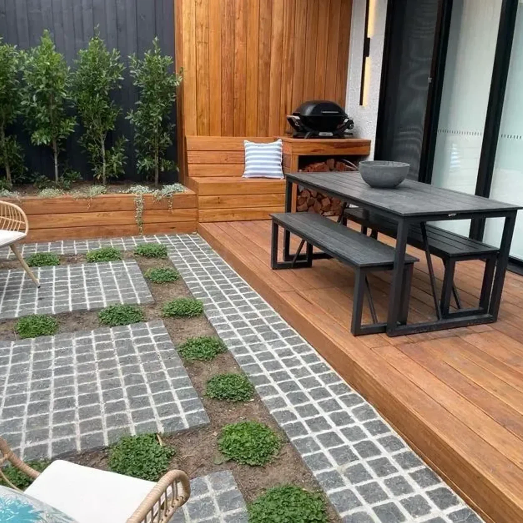 Bordeaux Bluestone Cobblestones gallery detail image
