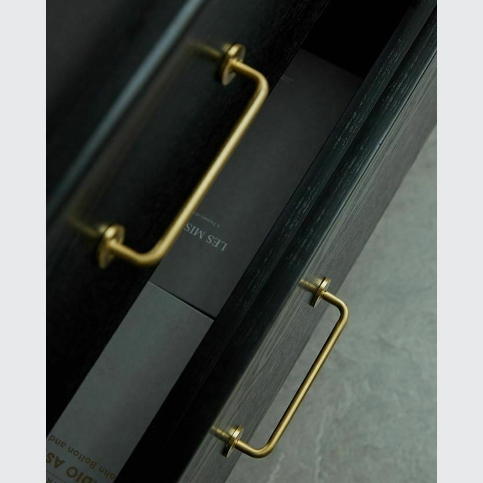 kitchen drawer handles whitehaven solid brass gallery detail image