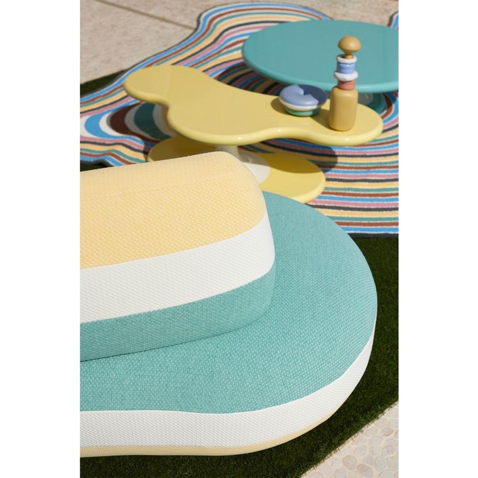 Bombom Outdoor Sofa gallery detail image