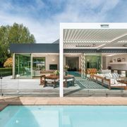 200 Suburban Opening Roof gallery detail image