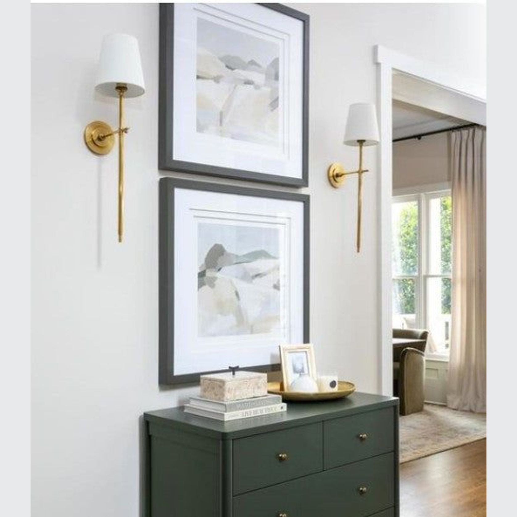 Visual Comfort Thomas Obrien Bryant Large Tail Sconce gallery detail image