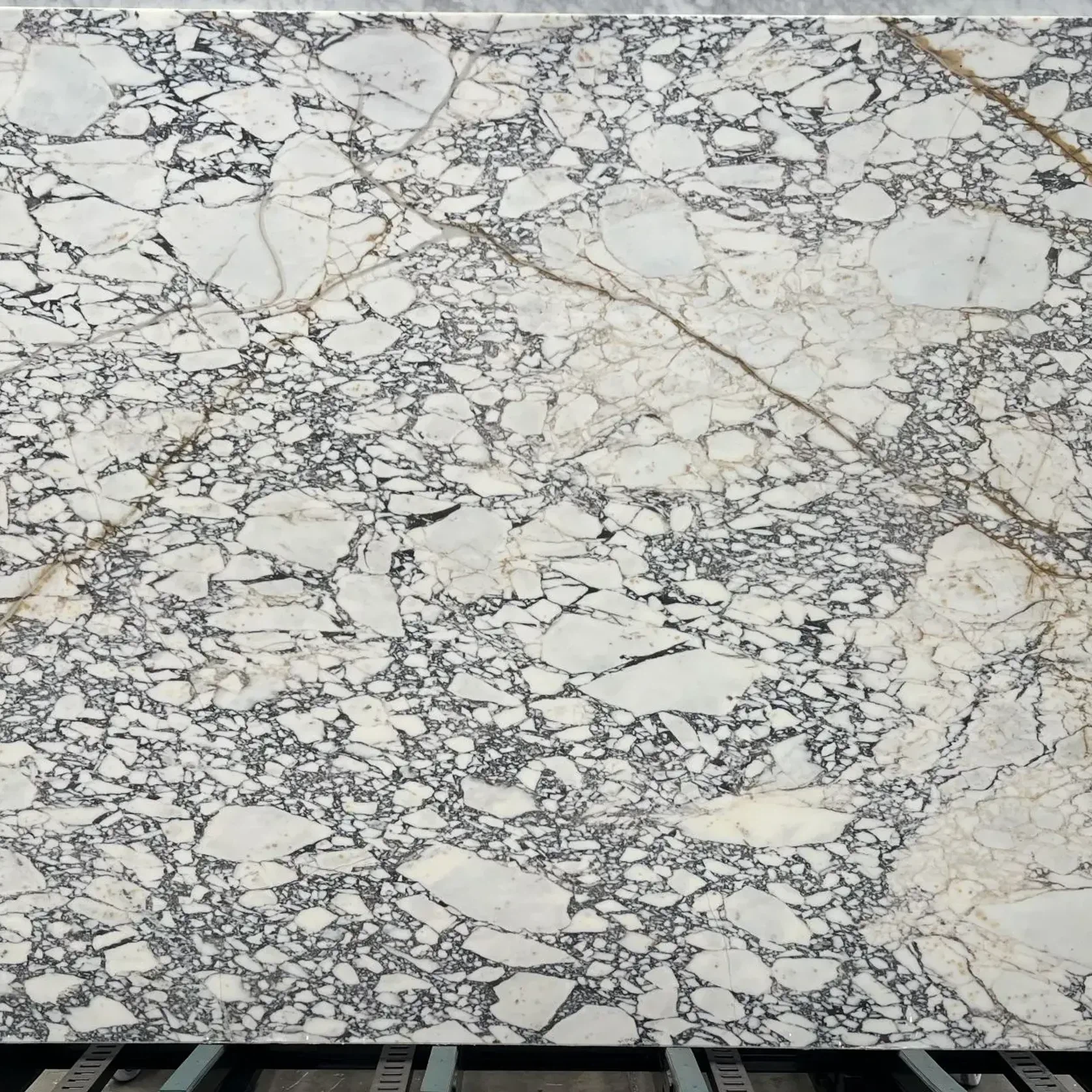 Calacatta Viola Marble Benchtop gallery detail image