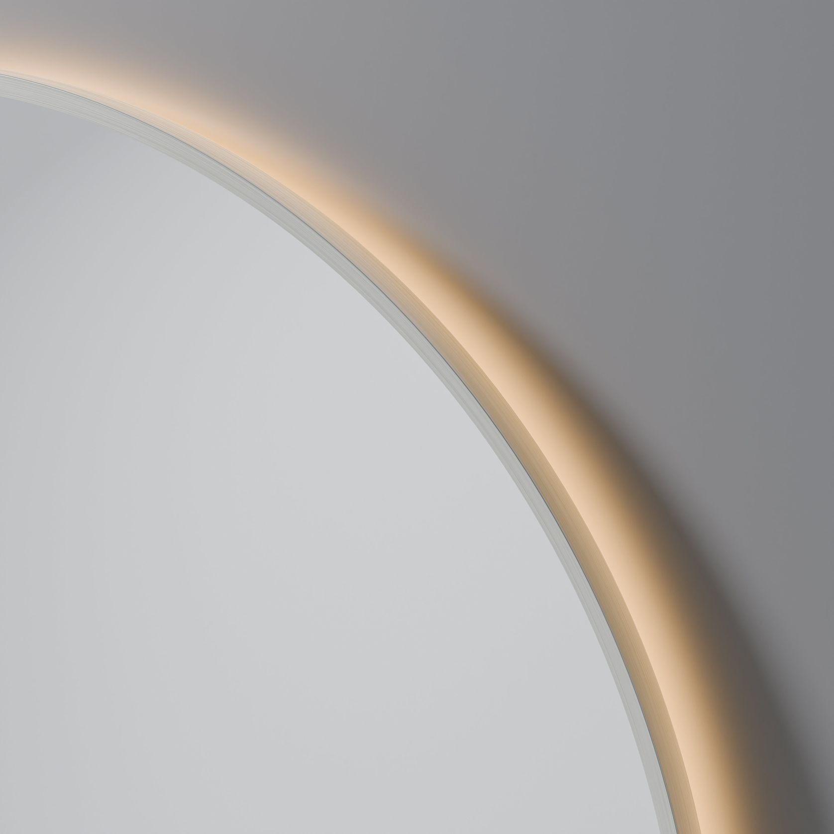 Aura Round 1050 LED Mirror gallery detail image