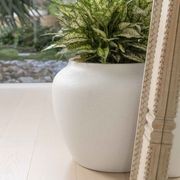 Corsica Urn gallery detail image