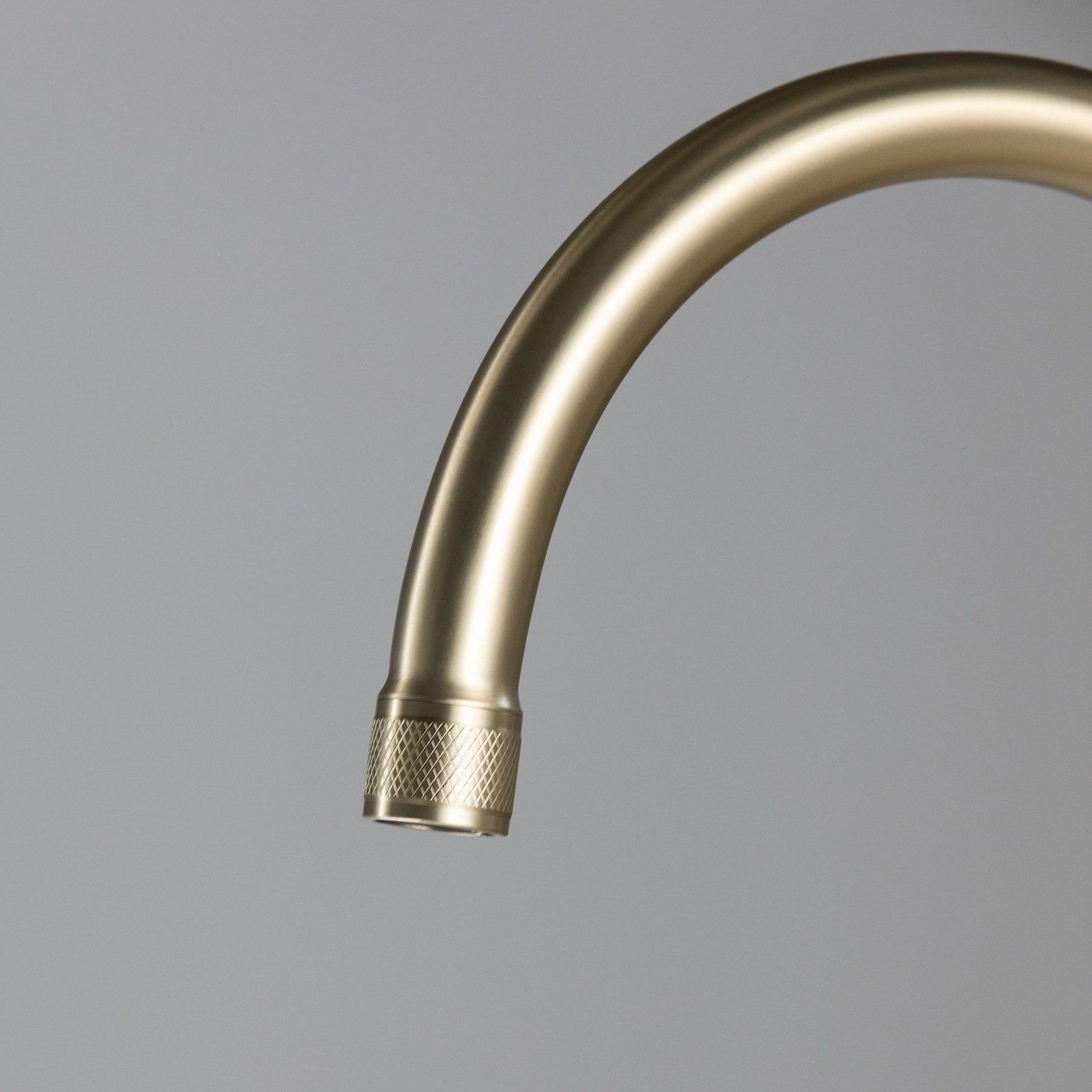 Curved Arc Tap - Pearl Gold gallery detail image