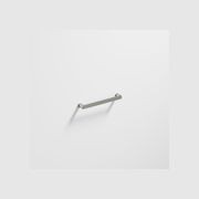 Lineare 475 Horizontal Heated Towel Rail gallery detail image