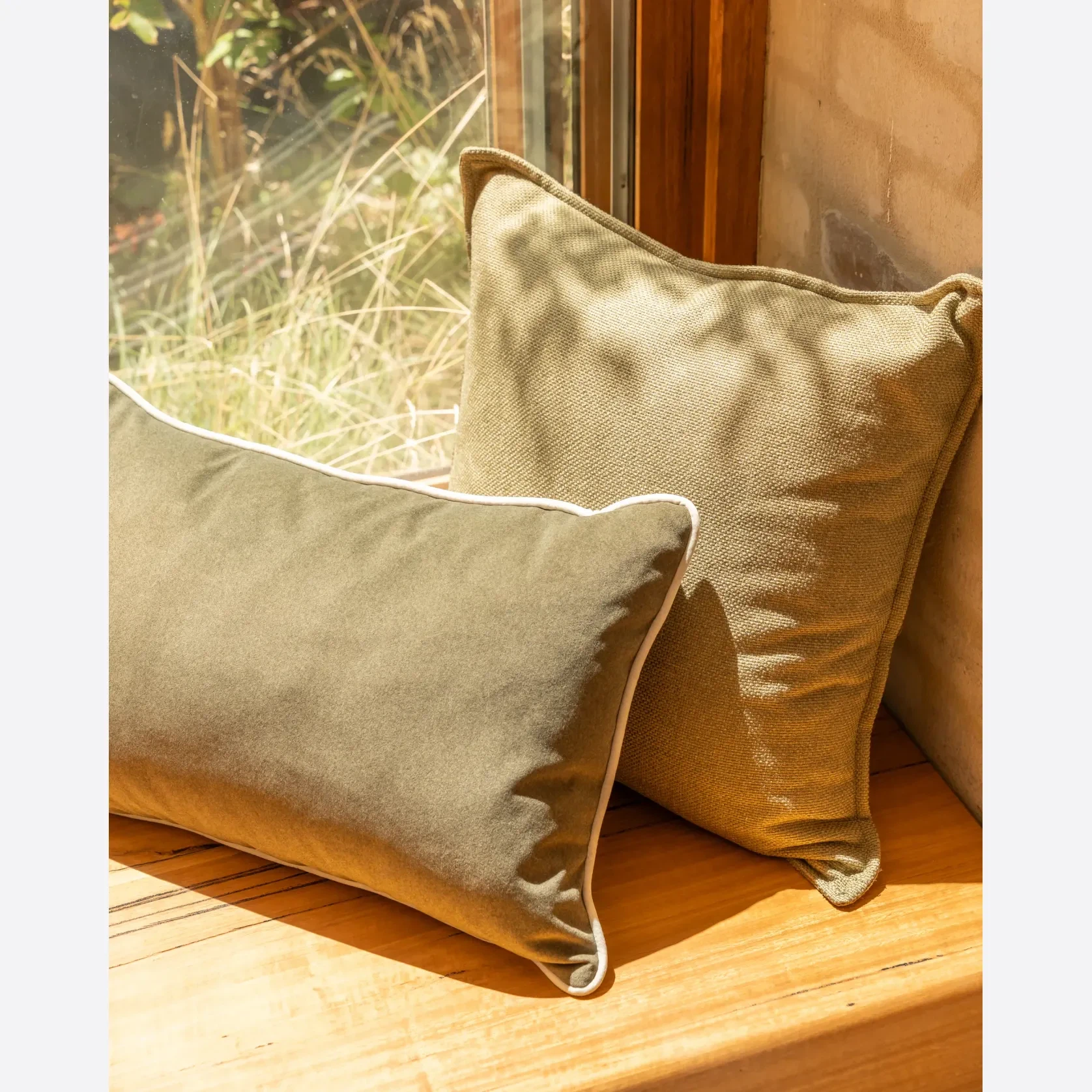 Border Cushion 40cm x 60cm - Eden Leaf / Eden Ecru gallery detail image