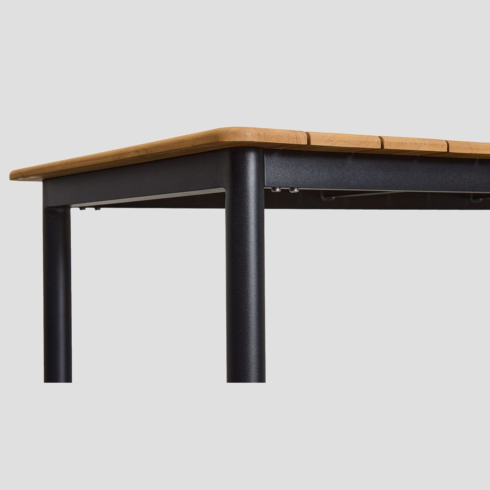 Cambridge Bar Leaner gallery detail image