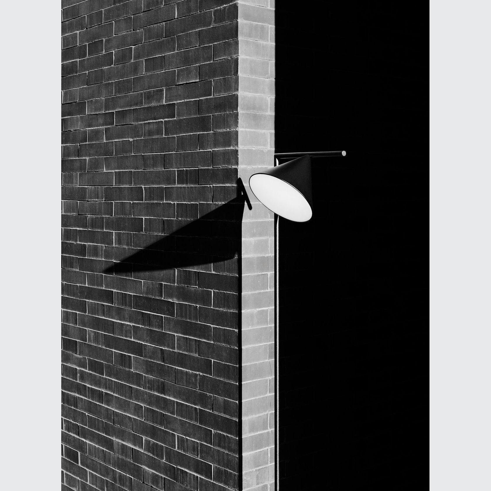 Captain Flint Outdoor gallery detail image