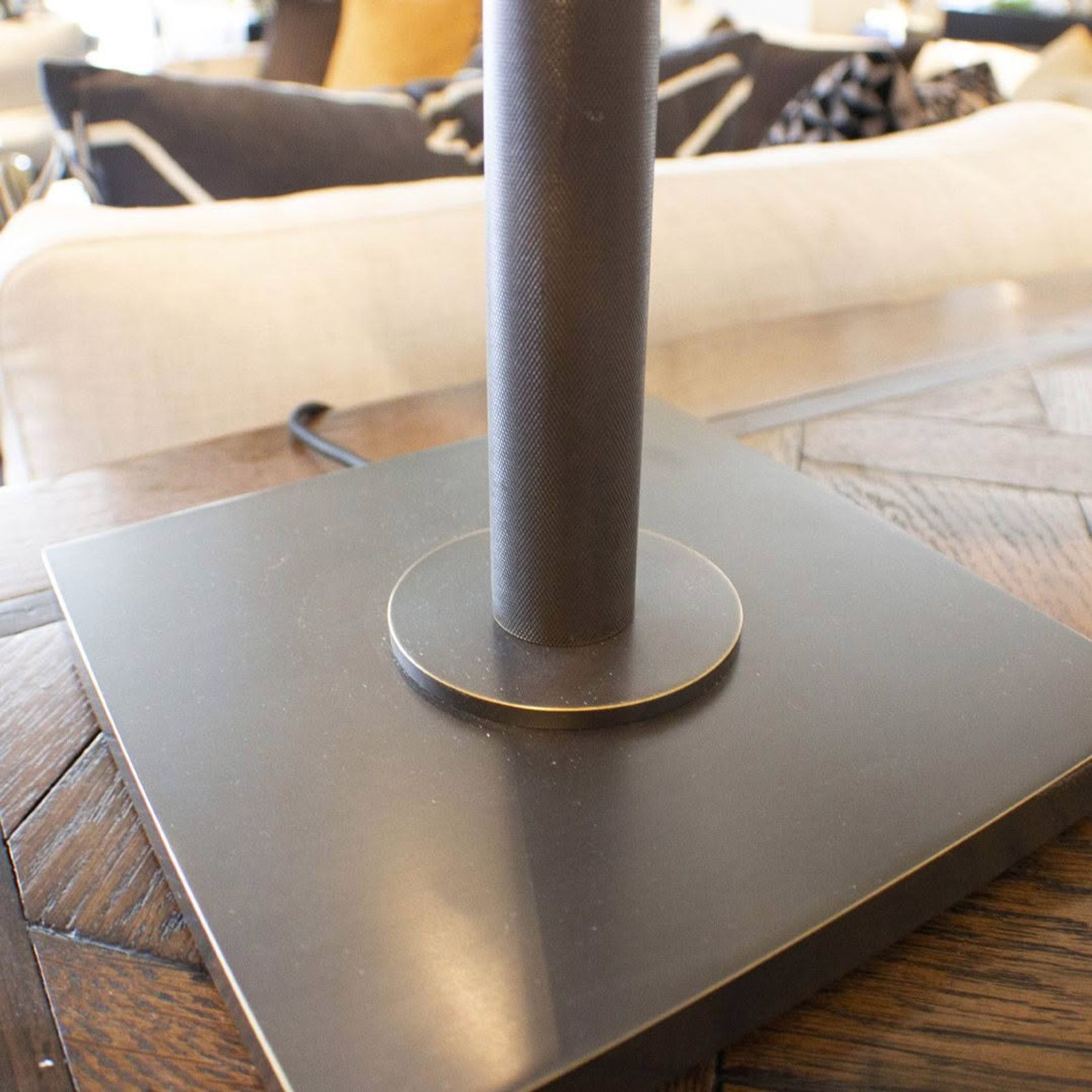 Tz - Chamonix Table Lamp - Knurled Bronze gallery detail image
