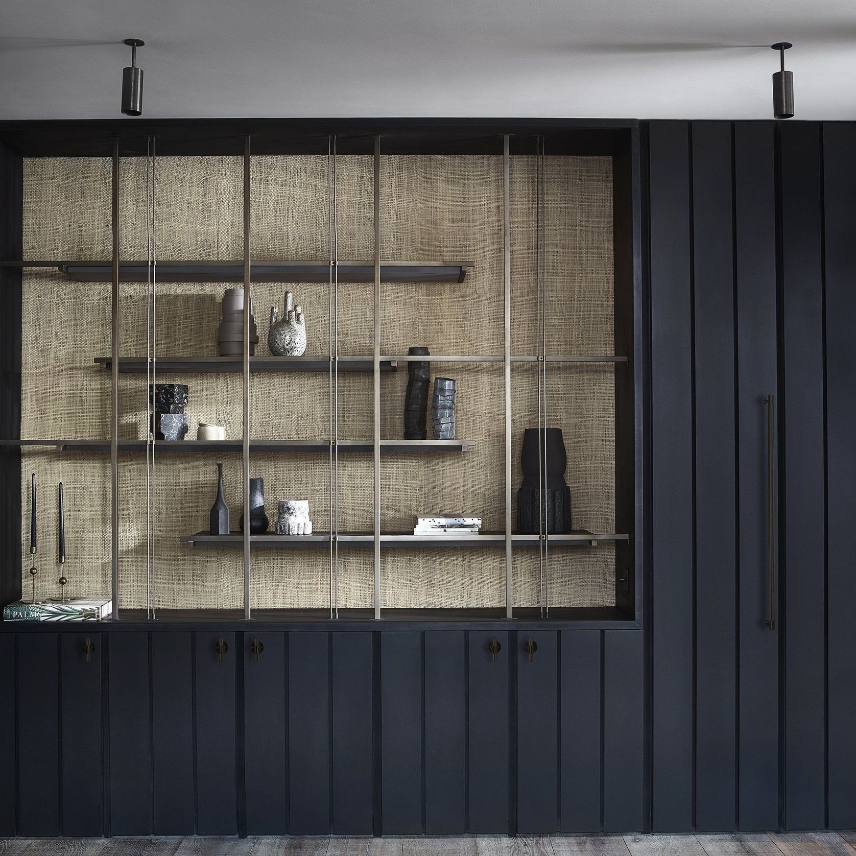 Closet Bar Handle gallery detail image