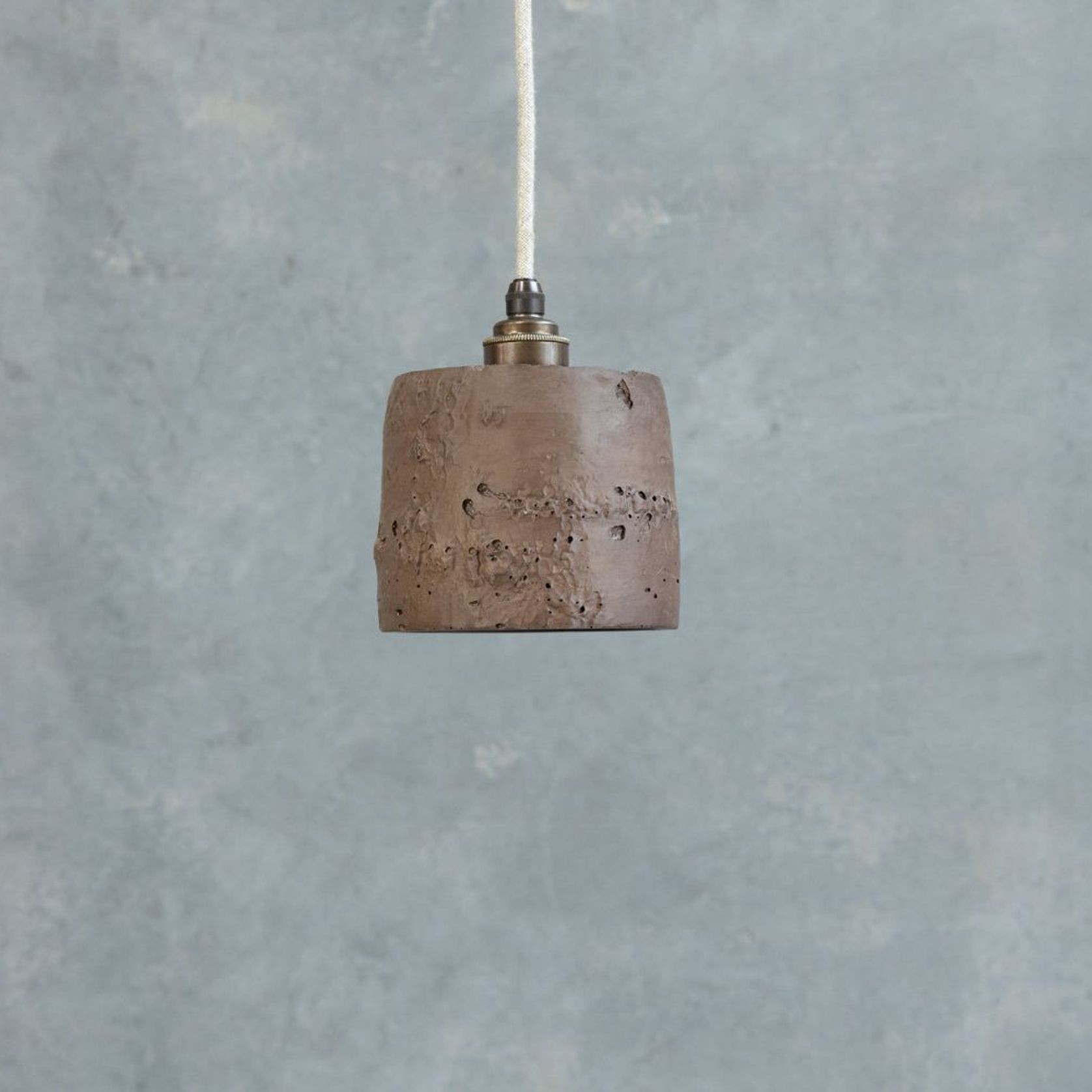 Small Myrtle Pendant gallery detail image