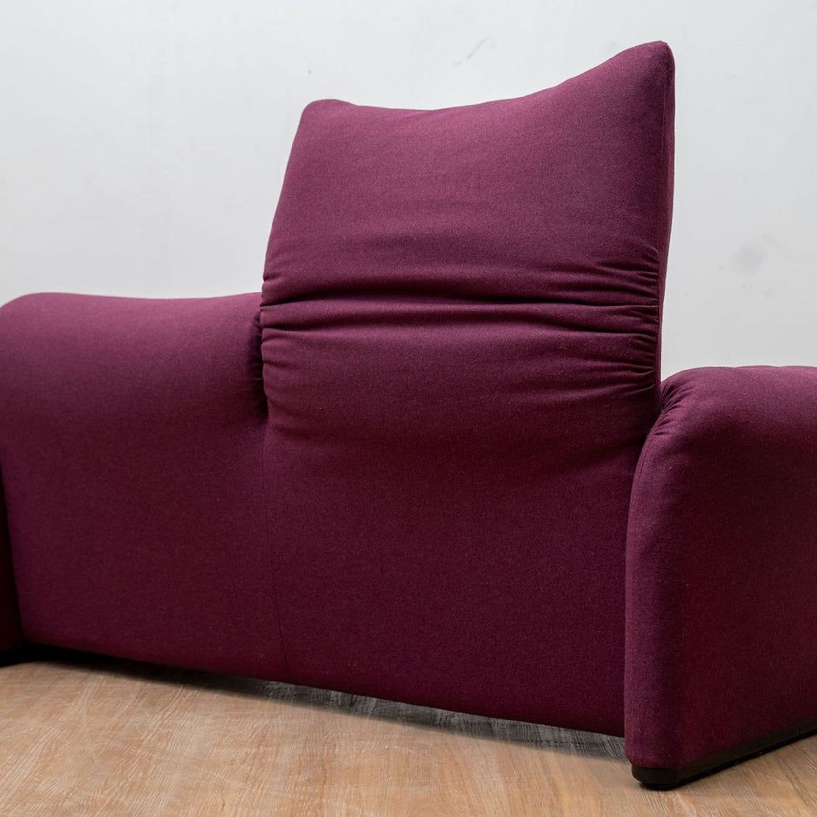Aubergine Two Seat Maralunga Sofa by Vico Magistretti for Cassina, 1970s, Italy gallery detail image