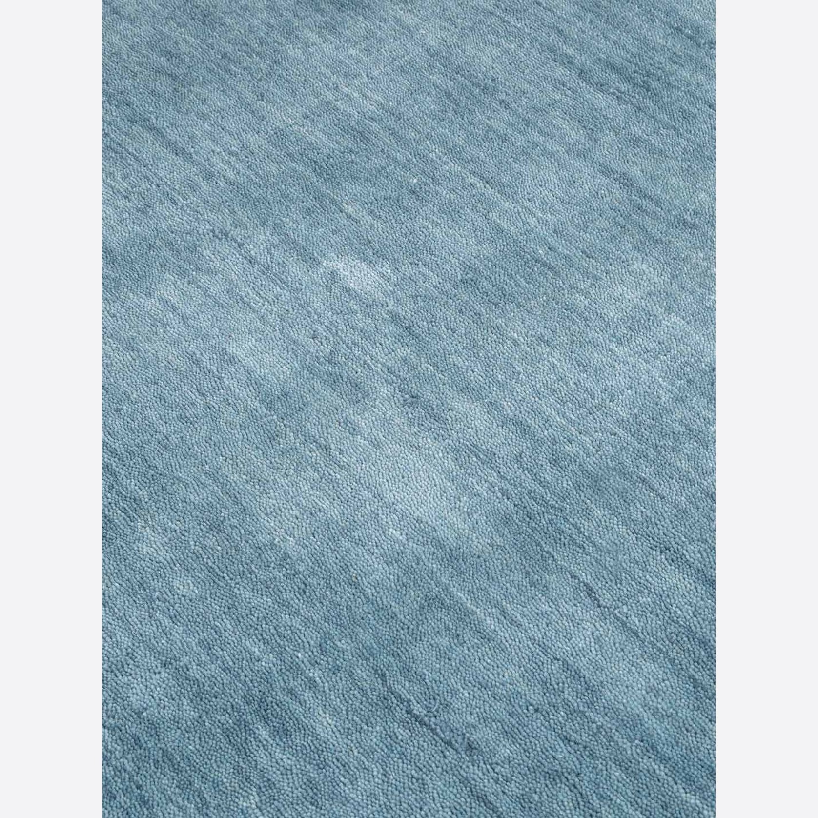 Diva Rug | Sky Blue (Round) gallery detail image