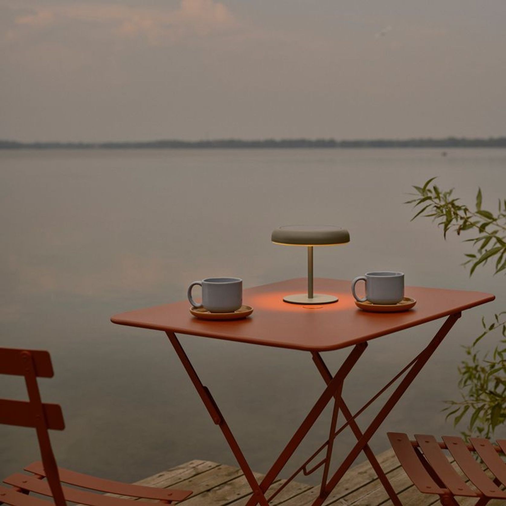 Elmer Solar Table Lamp gallery detail image