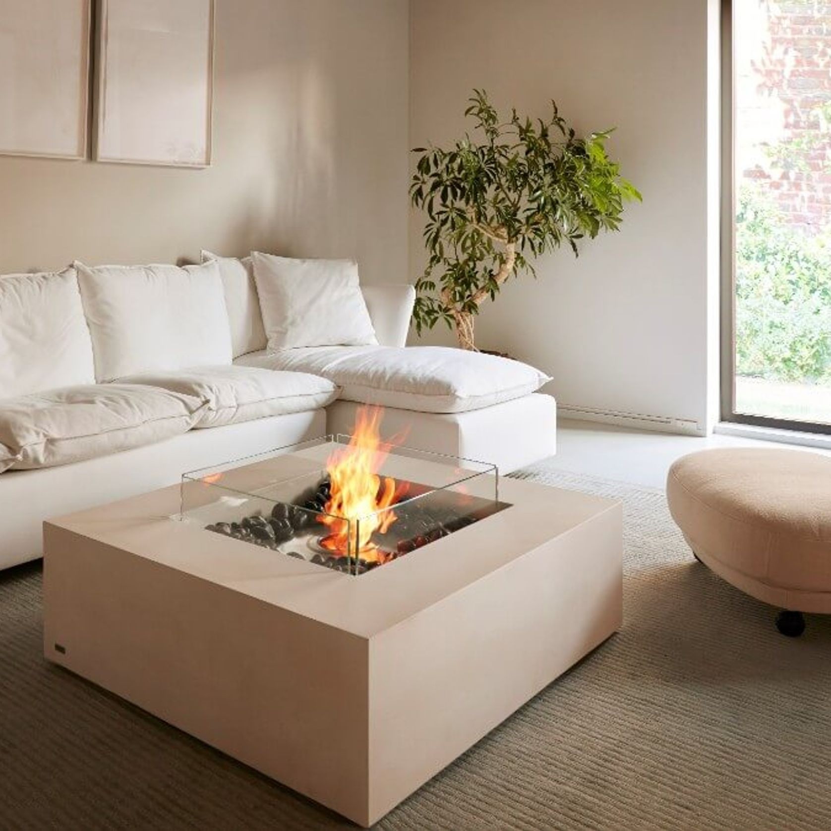 Base 40 gallery detail image