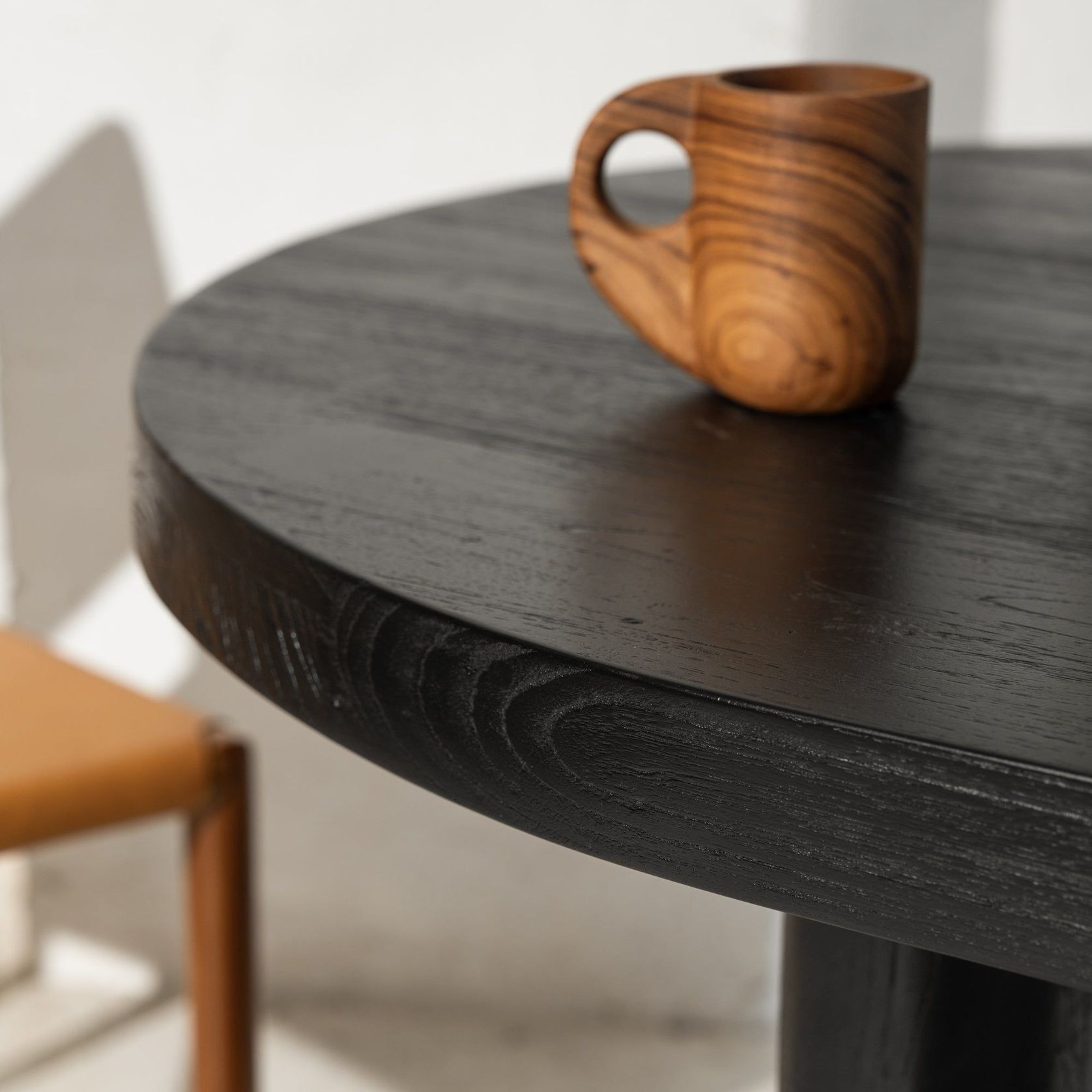 Edra Sculptural Dining Table - Black gallery detail image