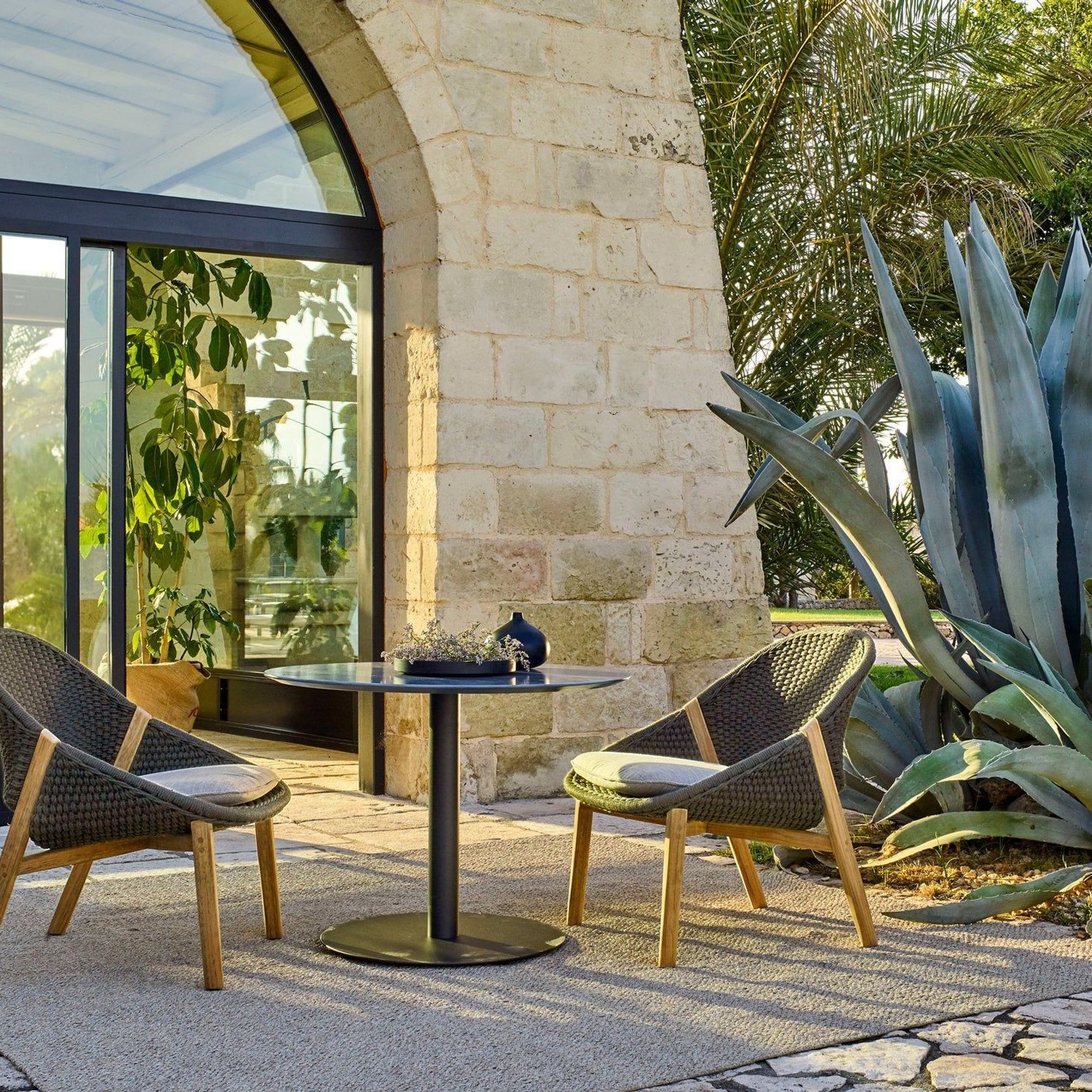 Elio Lounge Chair gallery detail image