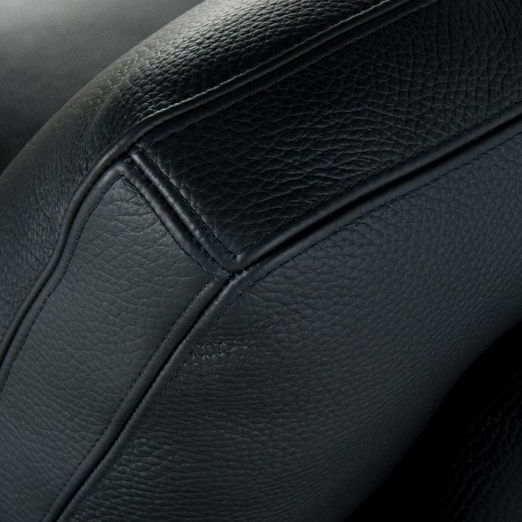 Envergure Sofa gallery detail image