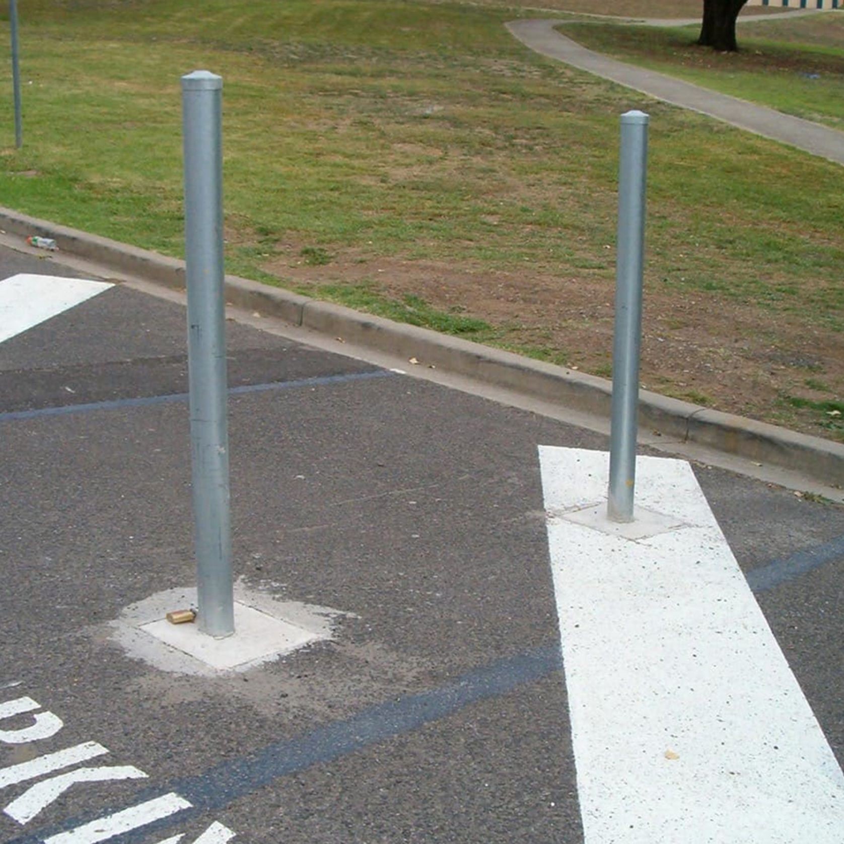 Fixed Bollards gallery detail image