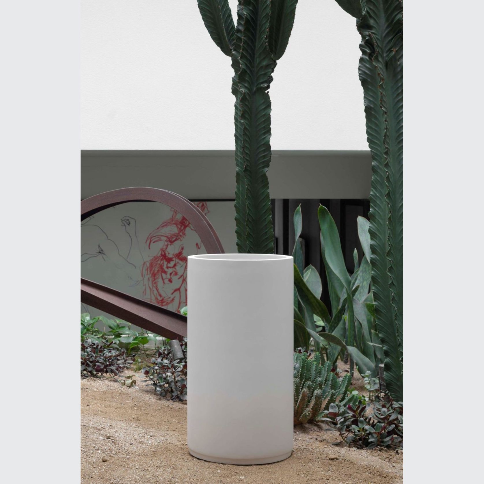 Air Tall Cylinder gallery detail image