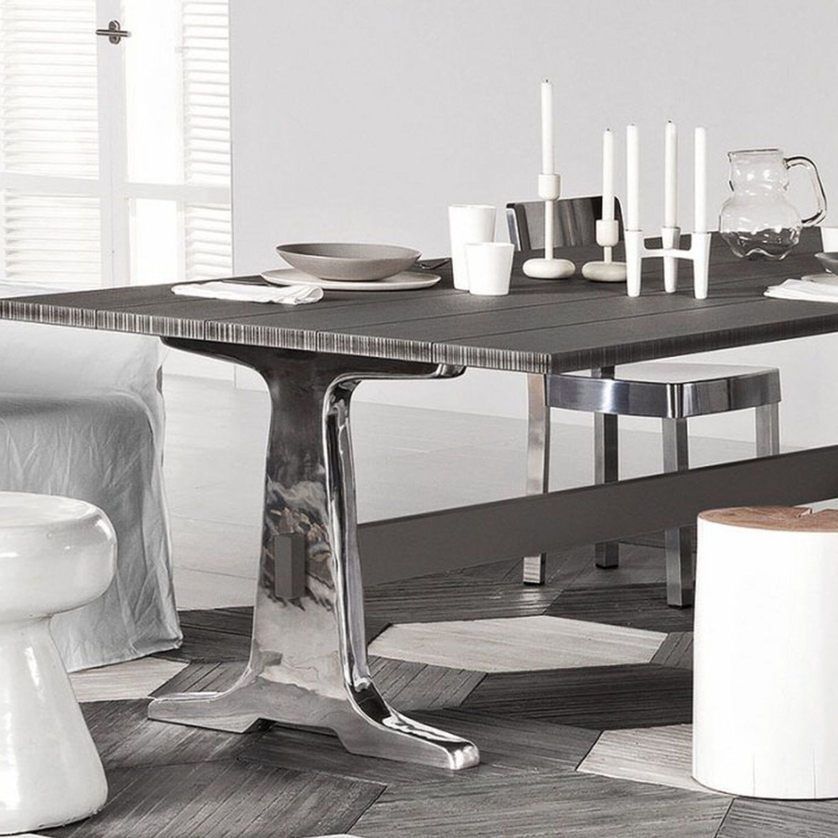 Ghost 25 Armchair gallery detail image