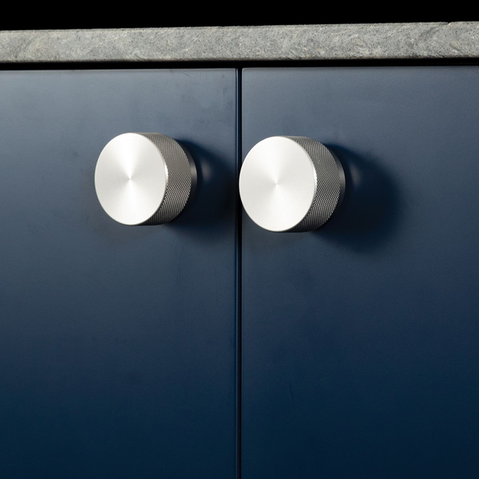 Momo Handles - Graf Round Collection gallery detail image