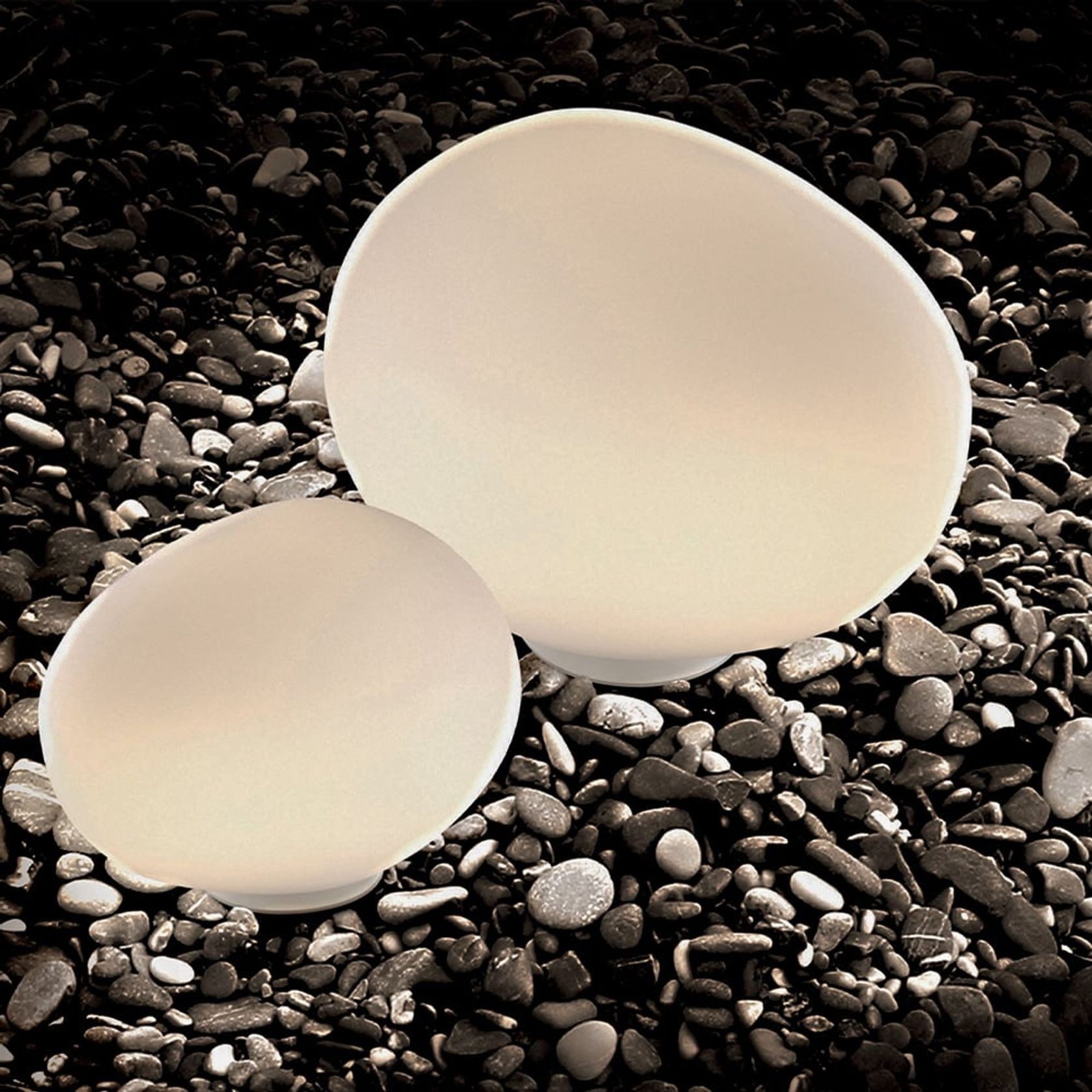 Outdoor Gregg XL Floor Lamp - Polyethylene gallery detail image