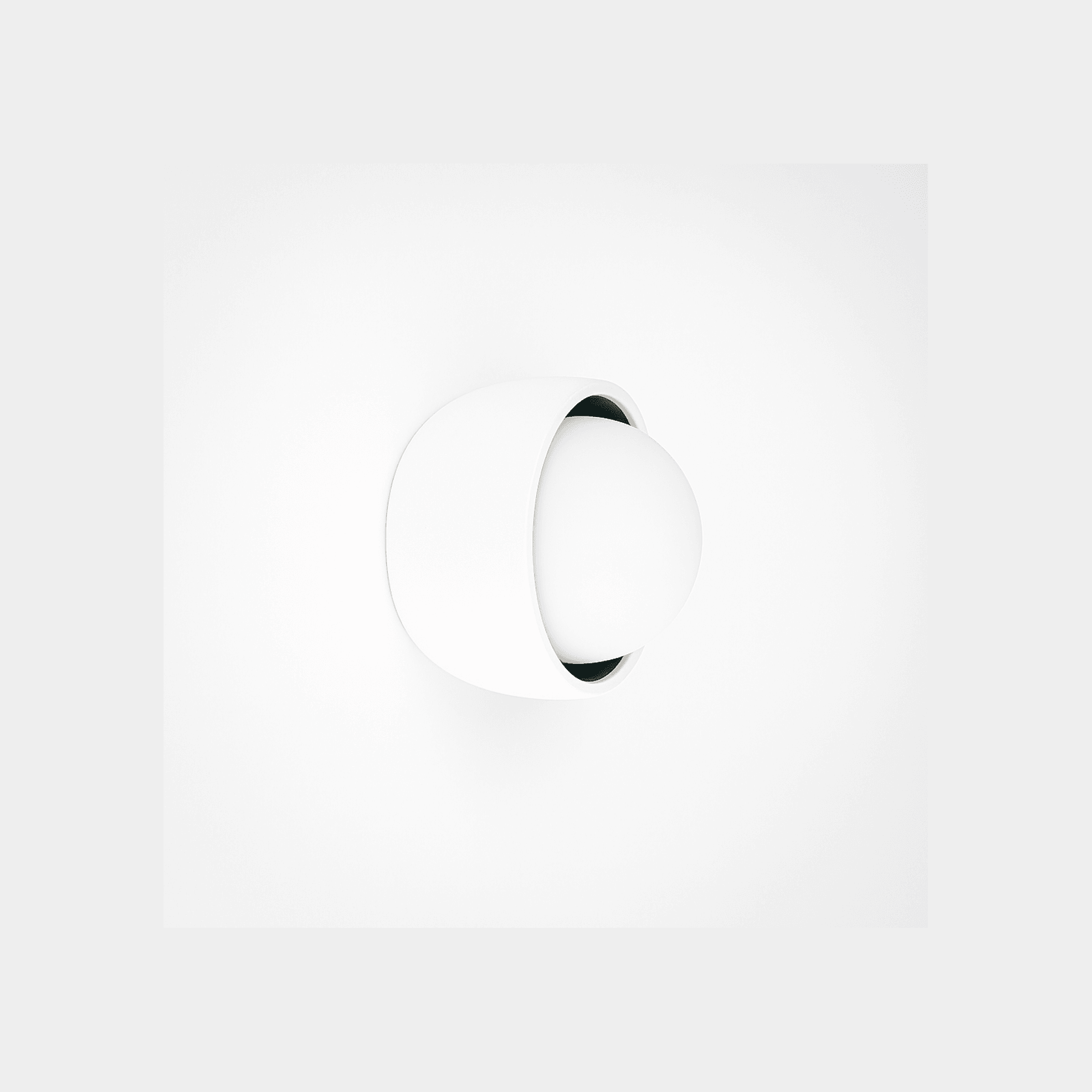 Gyro Porcelain Wall Light gallery detail image