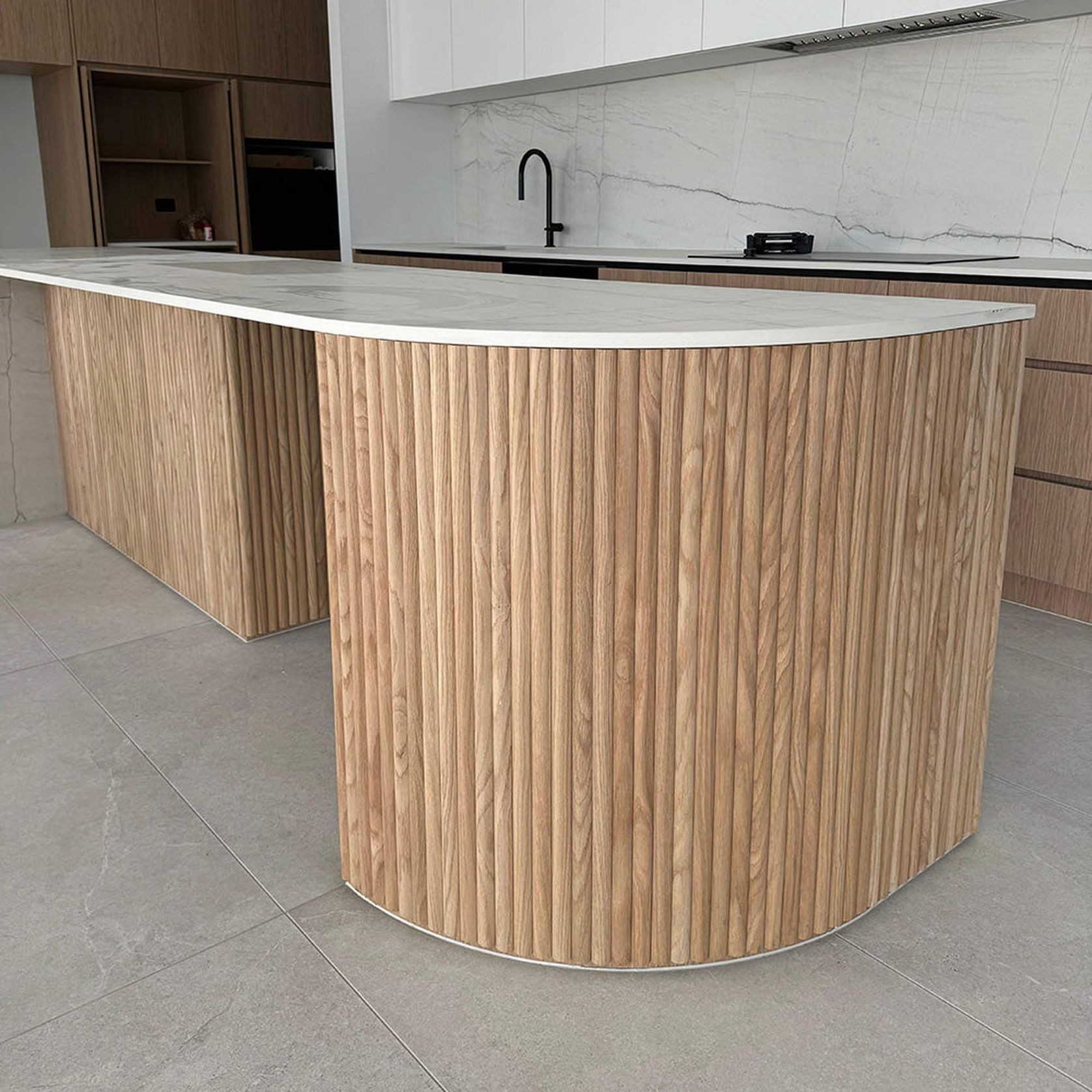 WOODFLEX Flexible Wooden Slat Wall Panel - Oak Veneer - 3000mm x 600mm - Half Round gallery detail image